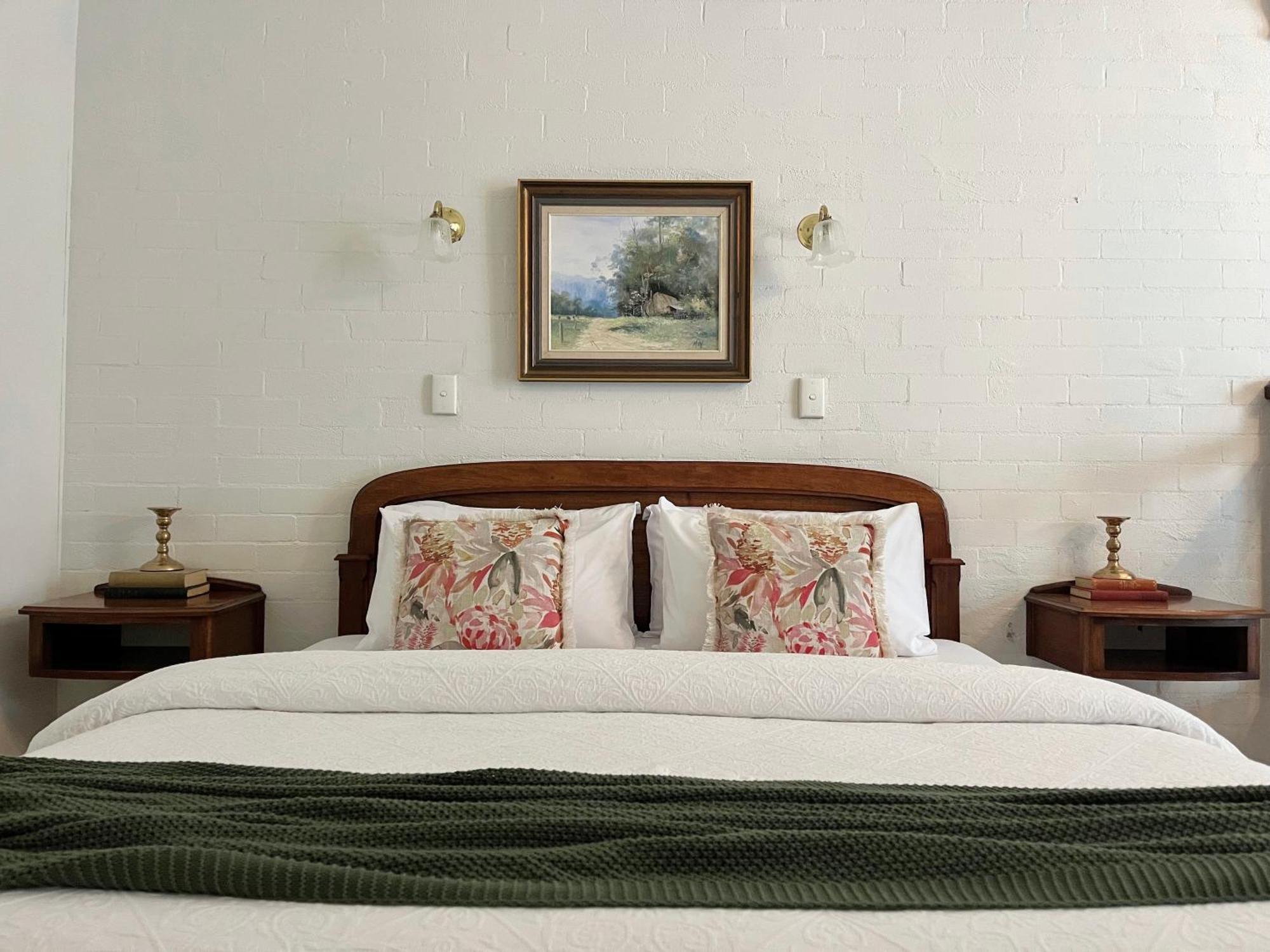 Victoria House Motor Inn Кройдон Экстерьер фото